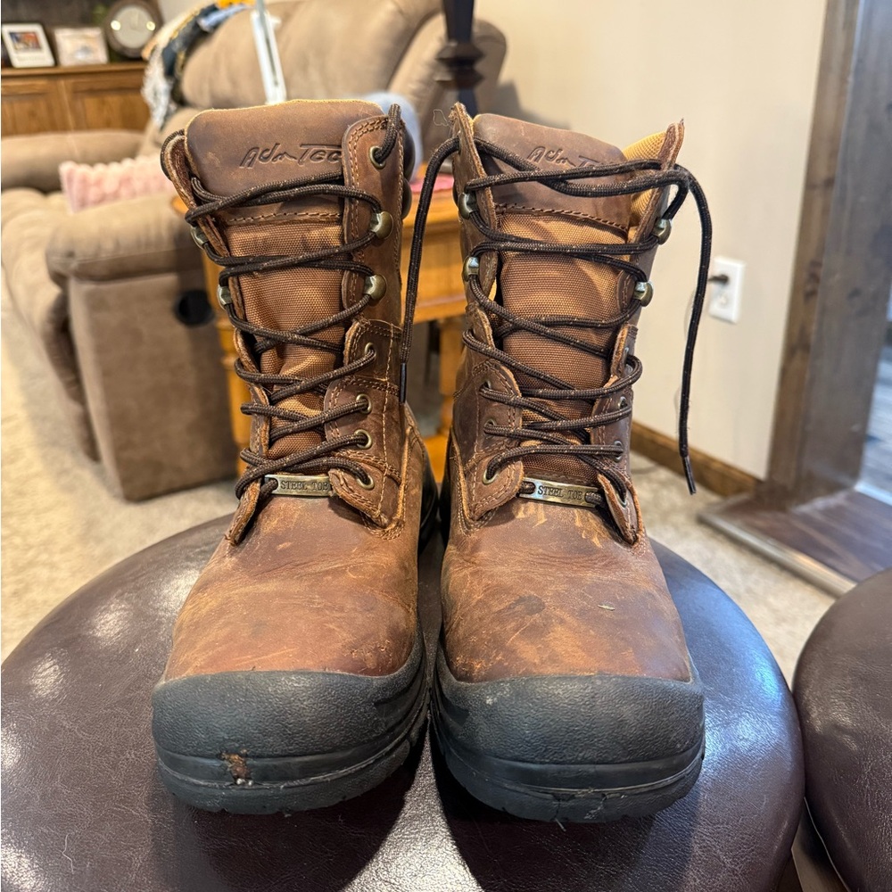 Men's Rugged Brown Leather Boots